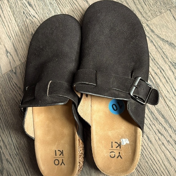 Yoki  Black Mules Sz 10 - Picture 3 of 10